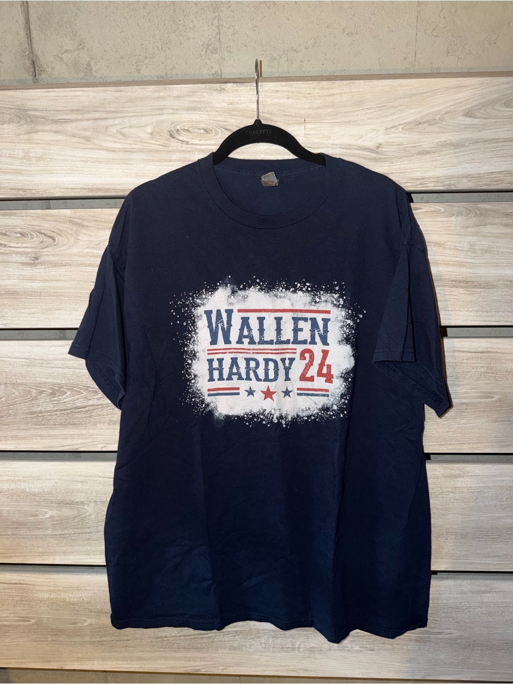 Gildan Navy Wallen Hardy 24 Graphic Tee